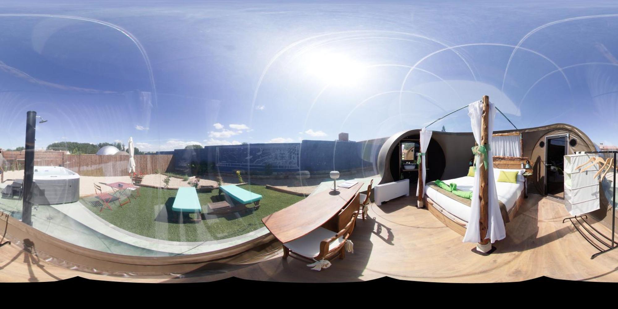 Cosmoveros - Hotel Burbuja Pedraza Экстерьер фото